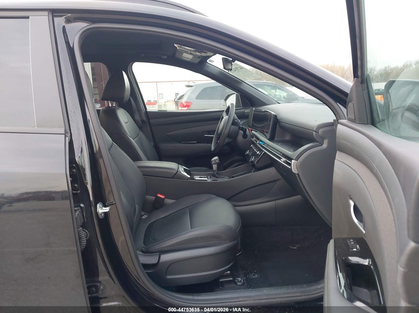 2025 Hyundai Santa cruz VIN 5NTJCDDE2SH127199 IAAI salvage auction — FRONT END, Wait Title, sold $9,300 on 2026-07-16 (photo 5)