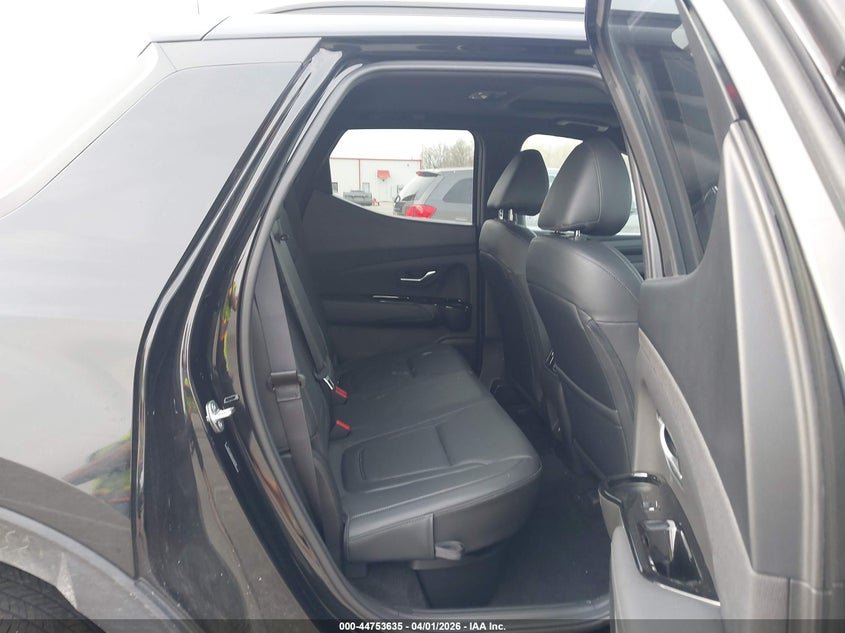 2025 Hyundai Santa cruz VIN 5NTJCDDE2SH127199 IAAI salvage auction — FRONT END, Wait Title, sold $9,300 on 2026-07-16 (photo 8)