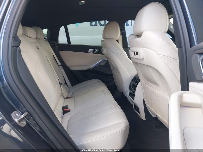 2021 BMW X6 VIN 5UXCY4C02M9D74606 IAAI salvage auction — LEFT REAR, Wait Title, sold $29,850 on 2026-07-08 (photo 8)