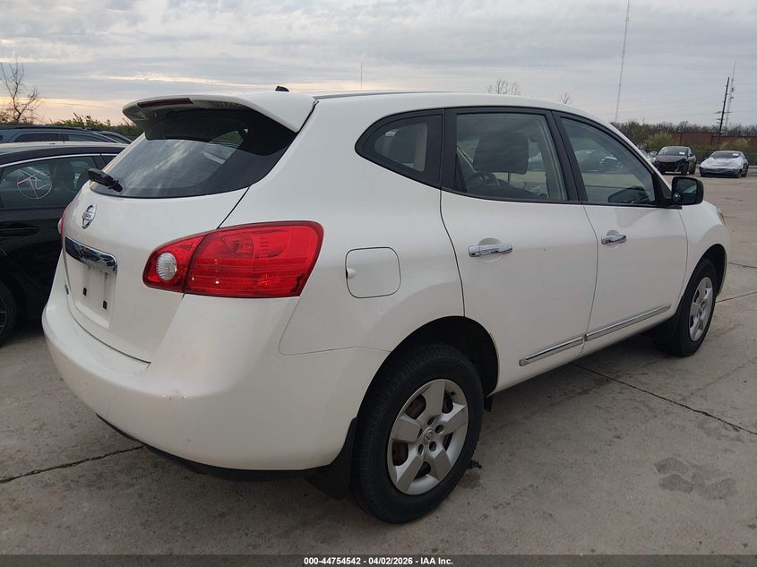 2011 Nissan Rogue VIN JN8AS5MT6BW174112 IAAI salvage auction — LEFT REAR, Clear (Illinois), sold $300 on 2026-07-28 (photo 4)