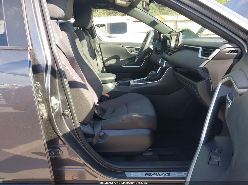2022 Toyota Rav 4 VIN JTM16RFV2ND054829 IAAI salvage auction — FRONT END, Original (Texas), sold $13,000 on 2026-07-21 (photo 5)