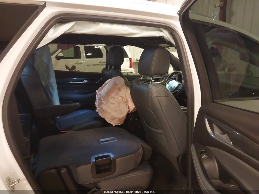 2024 Buick Enclave VIN 5GAEVAKW3RJ115666 IAAI salvage auction — FRONT END, Wait Title, sold $7,550 on 2026-08-27 (photo 8)