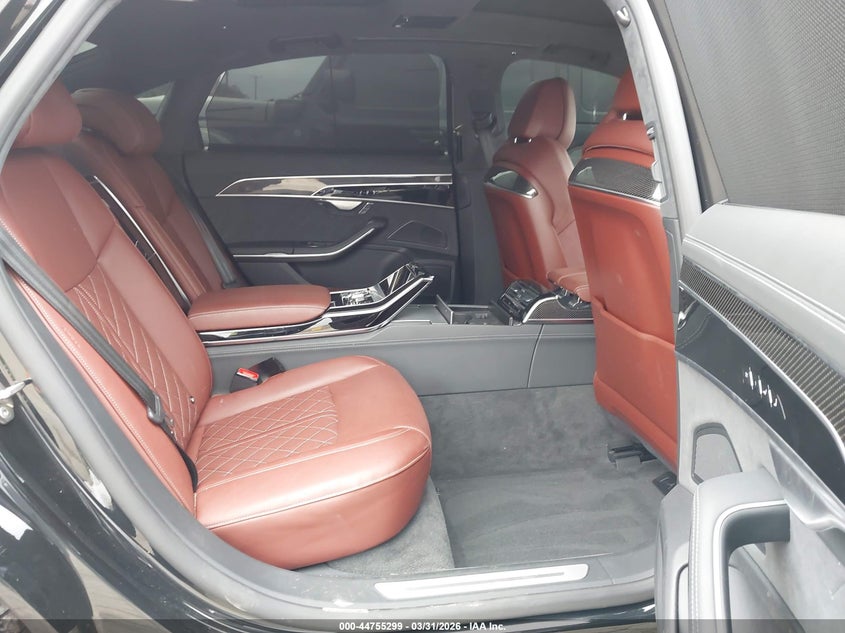 2025 Audi S8 VIN WAULSBF83SN002375 IAAI salvage auction — REAR END, Wait Title, sold $67,750 on 2026-07-08 (photo 8)