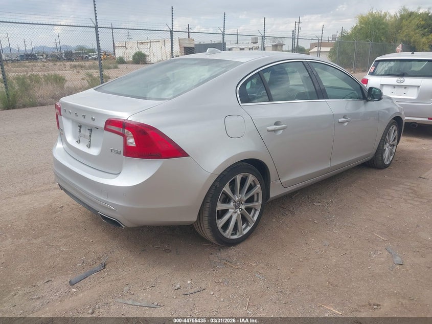 2018 Volvo VIN LYV402HK4JB166965 IAAI salvage auction — FRONT END, Wait Title, sold $1,150 on 2026-07-09 (photo 4)