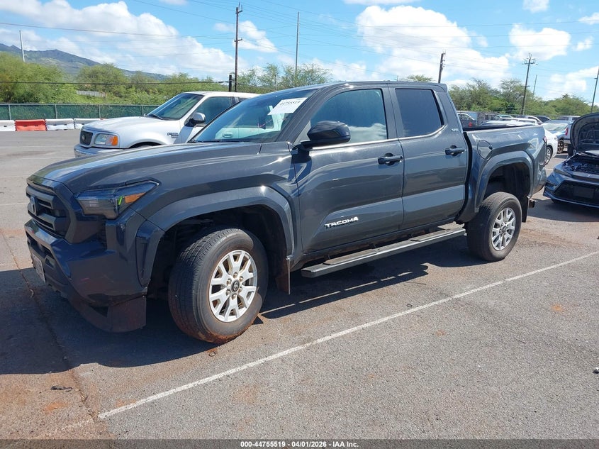 2024 Toyota Tacoma VIN 3TMKB5FN3RM021860 IAAI salvage auction — RIGHT FRONT, Wait Title, sold $13,100 on 2026-08-25 (photo 2)
