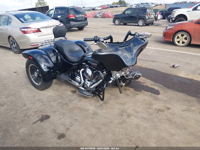 2015 Harley-davidson Freewheeler VIN 1HD1MCM19FB852503 IAAI salvage auction — FRONT END, Clear (Oklahoma), sold $4,000 on 2026-07-21 (photo 1)