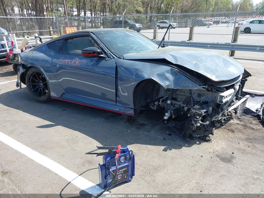 2024 Nissan Z VIN JN1BZ4CH8RM367499 IAAI salvage auction — FRONT & REAR, Salvage (North Carolina), sold $7,000 on 2026-08-05 (photo 1)