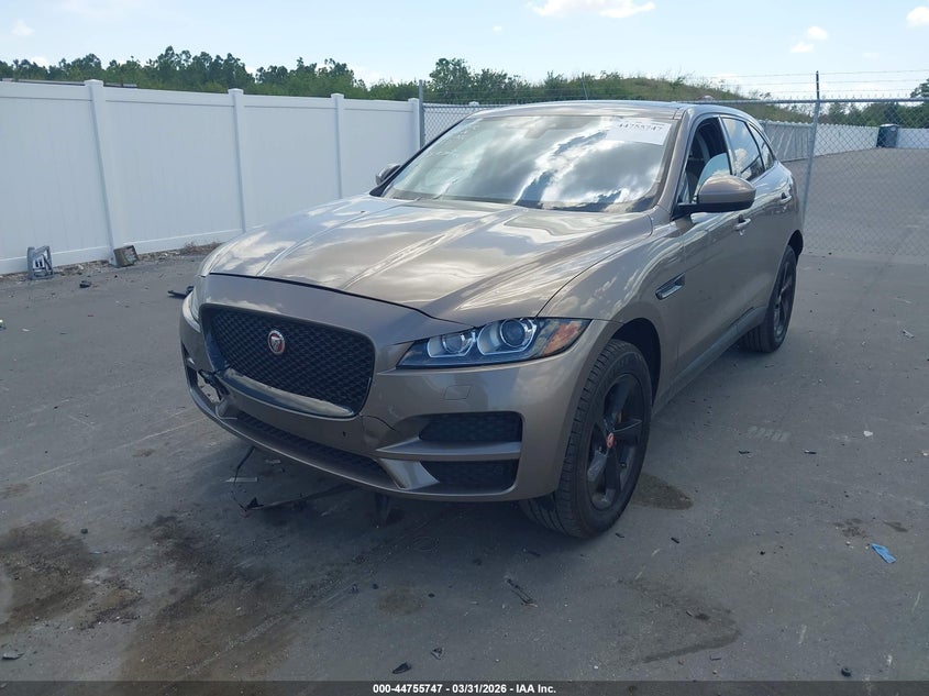 2017 Jaguar F-pace VIN SADCJ2BV5HA497944 IAAI salvage auction — FRONT & REAR, Rebuildable (Florida), sold $3,950 on 2026-09-07 (photo 2)