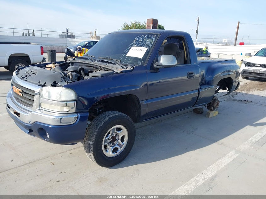 2000 Gmc SIERRA VIN 1GTEC14V9YZ290416 IAAI salvage auction — THEFT, Salvage (California), sold $750 on 2026-07-09 (photo 2)