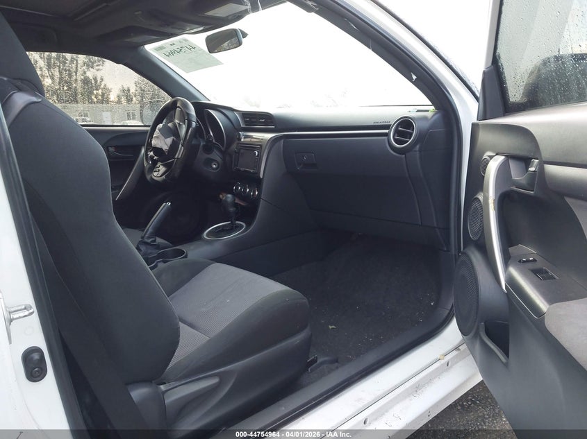 2014 Scion Tc VIN JTKJF5C72E3078965 IAAI salvage auction — FRONT END, Salvage (California), sold $750 on 2026-07-22 (photo 5)