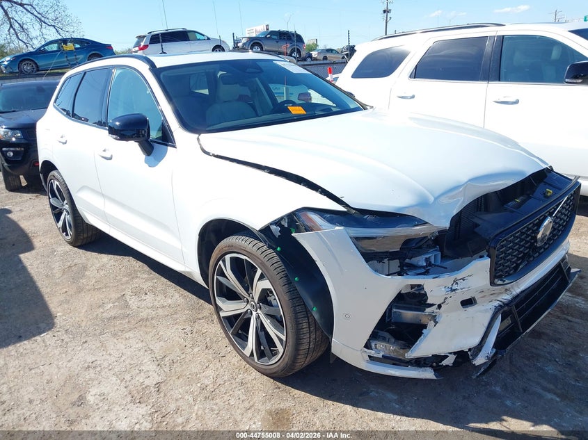2025 Volvo Xc60 VIN YV4M12RM6S1204859 IAAI salvage auction — FRONT END, Clear (Oklahoma), sold $16,100 on 2026-07-22 (photo 1)