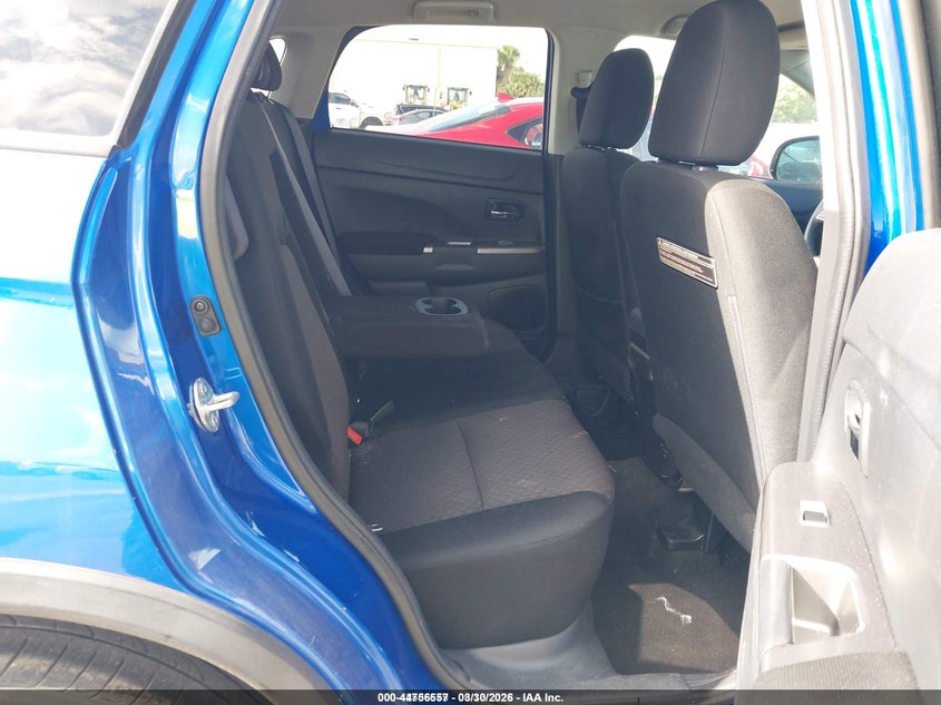 2018 Mitsubishi Outlander VIN JA4AP3AU2JZ017926 IAAI salvage auction — FRONT END, Rebuildable (Florida), sold $2,950 on 2026-07-23 (photo 8)