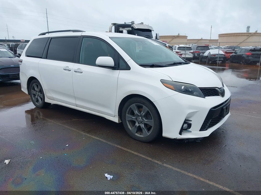 2020 Toyota Sienna VIN 5TDXZ3DC6LS064149 IAAI salvage auction — WATER/FLOOD, Salvage (Hawaii), sold $6,550 on 2026-07-14 (photo 1)