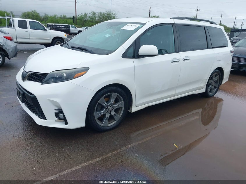 2020 Toyota Sienna VIN 5TDXZ3DC6LS064149 IAAI salvage auction — WATER/FLOOD, Salvage (Hawaii), sold $6,550 on 2026-07-14 (photo 2)