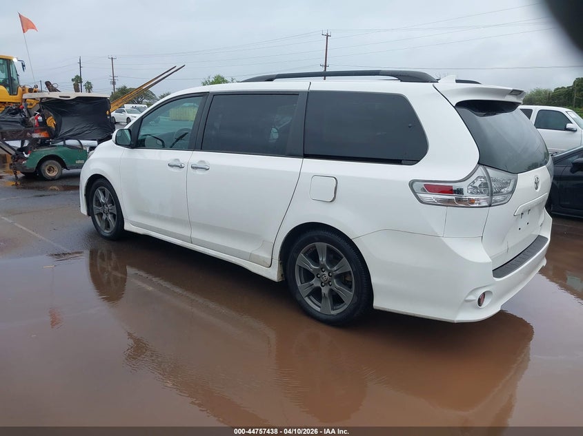 2020 Toyota Sienna VIN 5TDXZ3DC6LS064149 IAAI salvage auction — WATER/FLOOD, Salvage (Hawaii), sold $6,550 on 2026-07-14 (photo 3)