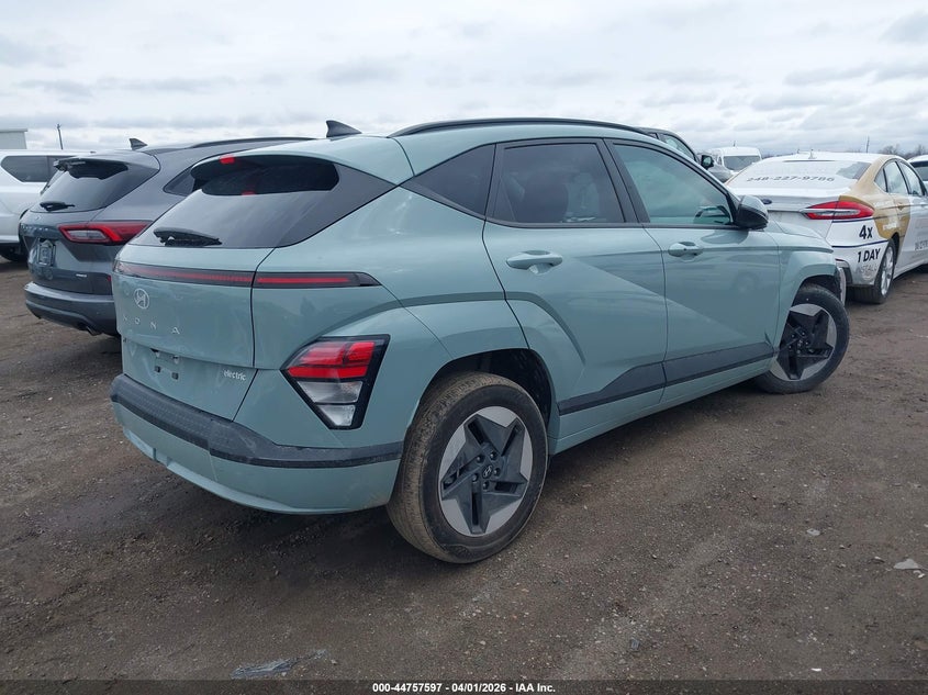 2025 Hyundai Kona VIN KM8HC3A61SU027343 IAAI salvage auction — FRONT END, Salvage (Idaho), sold $7,200 on 2026-08-02 (photo 4)