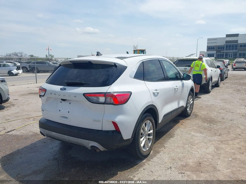 2020 Ford Escape VIN 1FMCU0G65LUC08508 IAAI salvage auction — REAR END, Wait Title, sold $2,100 on 2026-07-09 (photo 4)