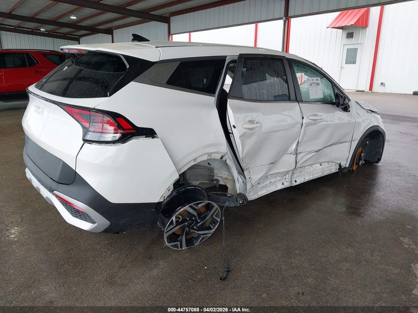 2023 Kia Sportage VIN KNDPU3AFXP7144115 IAAI salvage auction — ROLLOVER, Wait Title, sold $2,250 on 2026-07-16 (photo 4)