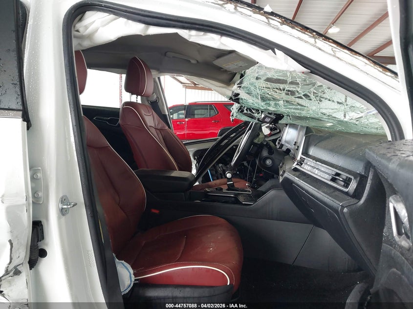 2023 Kia Sportage VIN KNDPU3AFXP7144115 IAAI salvage auction — ROLLOVER, Wait Title, sold $2,250 on 2026-07-16 (photo 5)