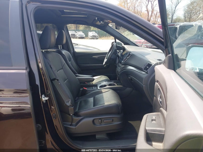 2020 Honda Passport VIN 5FNYF8H51LB012194 IAAI salvage auction — LEFT SIDE, Wait Title, sold $7,050 on 2026-07-30 (photo 5)