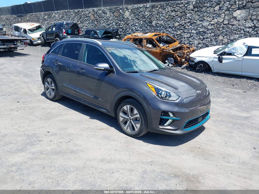2020 Kia Niro VIN KNDCC3LG0L5062956 IAAI salvage auction — REAR END, Salvage (Hawaii), sold $375 on 2026-07-23 (photo 1)