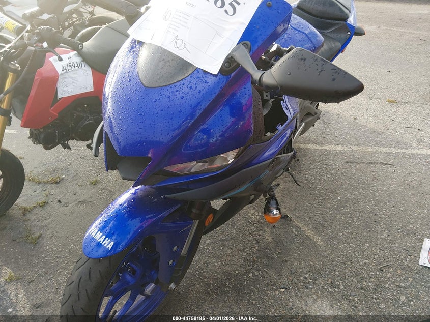 2024 Yamaha Yzf VIN MH3RH18Y1RK017943 IAAI salvage auction — LEFT & RIGHT, Wait Title, sold $725 on 2026-07-09 (photo 2)