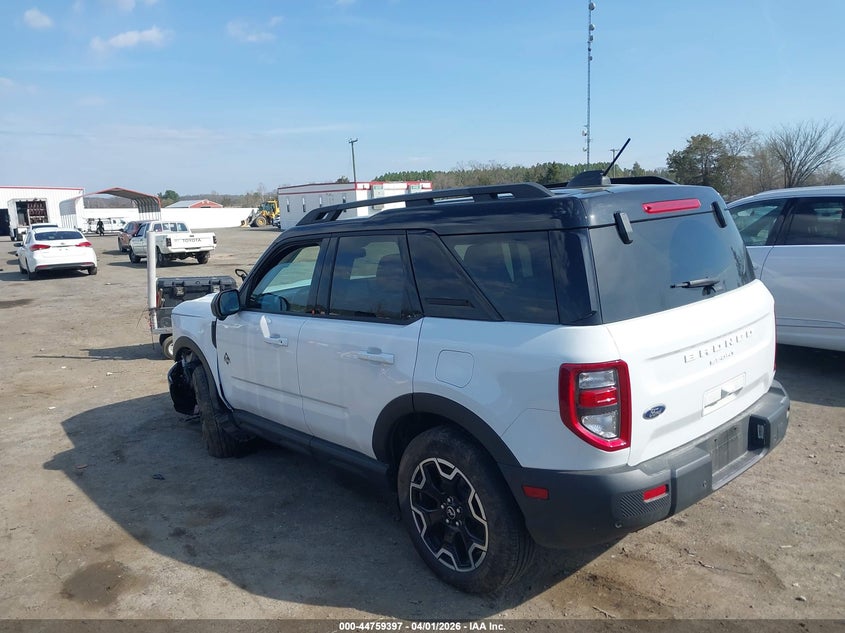 2025 Ford Bronco sport VIN 3FMCR9CN0SRE02971 IAAI salvage auction — FRONT END, Clear (Virginia), sold $8,200 on 2026-07-28 (photo 3)