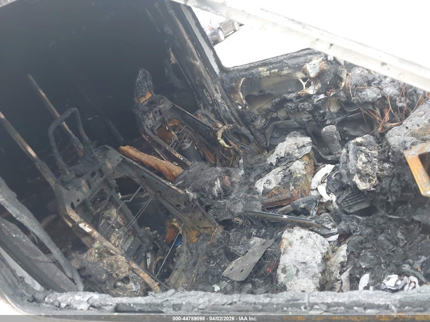 2019 Ram Promaster city VIN ZFBHRFAB0K6N78338 IAAI salvage auction — ENGINE BURN, Salvage (Illinois), sold $375 on 2026-07-14 (photo 5)