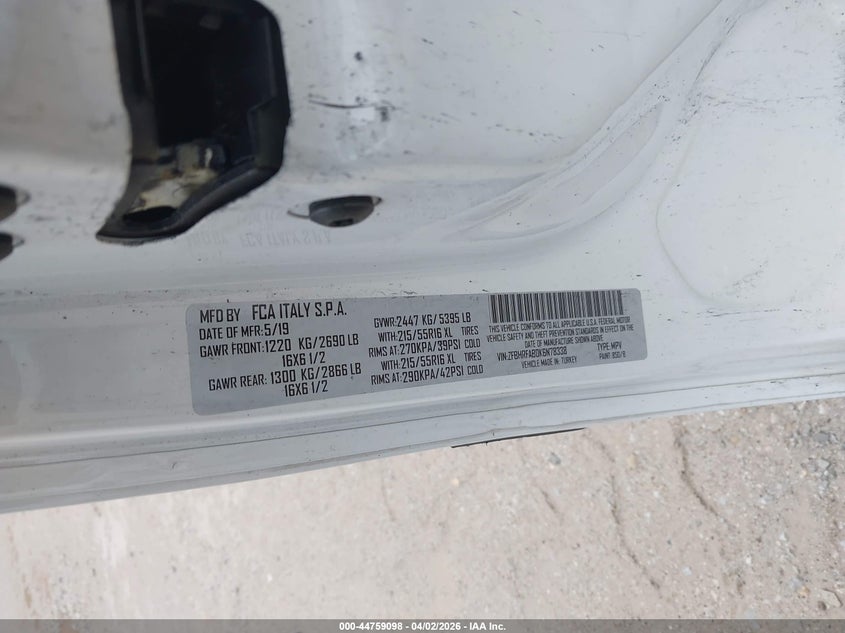 2019 Ram Promaster city VIN ZFBHRFAB0K6N78338 IAAI salvage auction — ENGINE BURN, Salvage (Illinois), sold $375 on 2026-07-14 (photo 9)