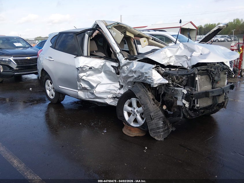 2013 Nissan Rogue VIN JN8AS5MT8DW530742 IAAI salvage auction — FRONT END, Junk Receipt (North Carolina), sold $325 on 2026-07-15 (photo 1)