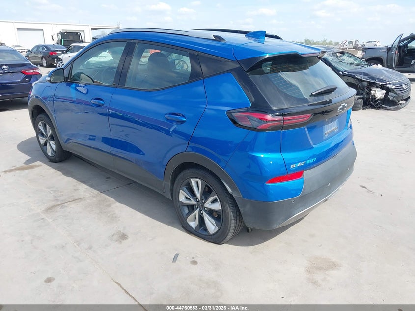 2022 Chevrolet Bolt euv VIN 1G1FY6S06N4124723 IAAI salvage auction — RIGHT FRONT, Original (Texas), sold $7,400 on 2026-07-08 (photo 3)