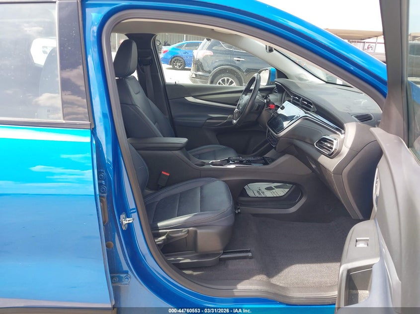 2022 Chevrolet Bolt euv VIN 1G1FY6S06N4124723 IAAI salvage auction — RIGHT FRONT, Original (Texas), sold $7,400 on 2026-07-08 (photo 5)