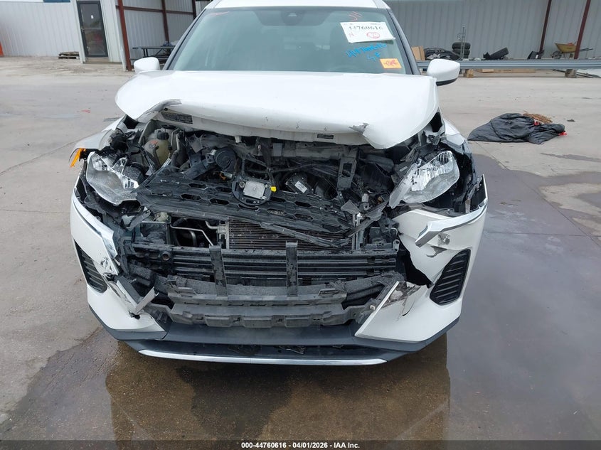 2021 Nissan Kicks VIN 3N1CP5CV7ML508670 IAAI salvage auction — FRONT END, Wait Title, sold $2,350 on 2026-07-19 (photo 6)