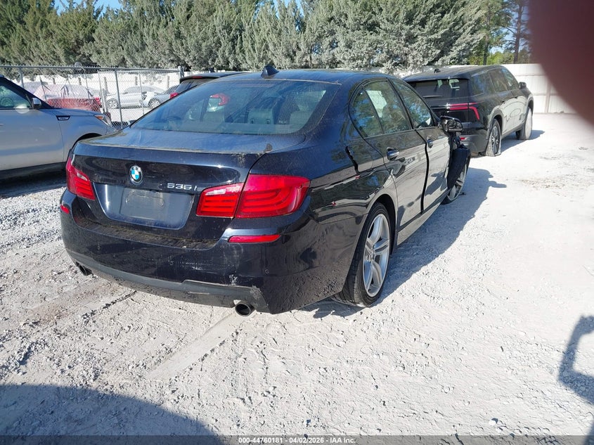 2012 BMW 5er VIN WBAFU7C56CDU65164 IAAI salvage auction — RIGHT FRONT, Wait Title, sold $650 on 2026-07-11 (photo 4)
