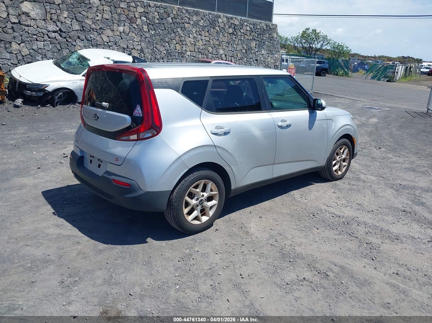 2021 Kia Soul VIN KNDJ23AU4M7787744 IAAI salvage auction — REPOSSESSION, Salvage (Hawaii), sold $2,100 on 2026-07-21 (photo 4)