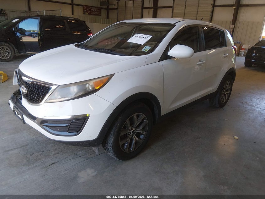 2014 Kia Sportage VIN KNDPB3AC0E7664297 IAAI salvage auction — RIGHT FRONT, Salvage Title, sold $1,350 on 2026-07-06 (photo 2)