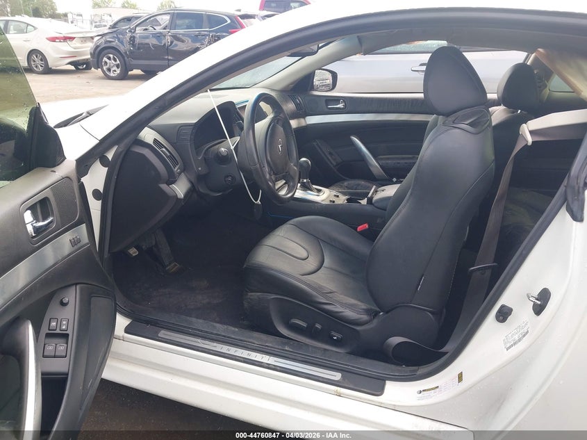 2015 Infiniti Q60 VIN JN1CV6EK4FM870544 IAAI salvage auction — RIGHT SIDE, Salvage (North Carolina), sold $2,550 on 2026-07-20 (photo 5)