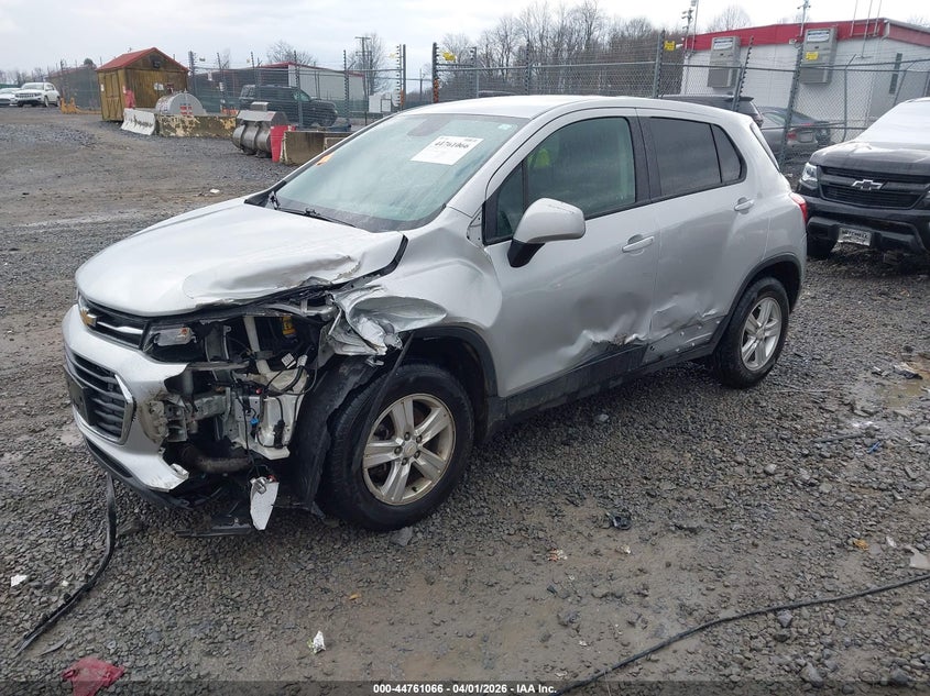 2021 Chevrolet Trax VIN KL7CJKSB5MB301438 IAAI salvage auction — FRONT END, Salvage (West Virginia), sold $1,625 on 2026-07-08 (photo 2)