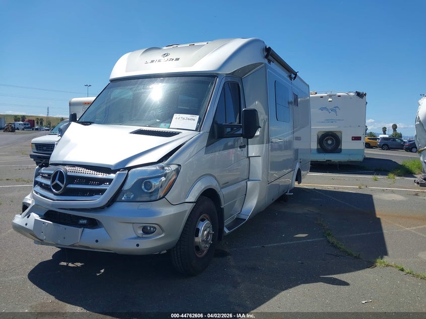 2017 Mercedes-benz Sprinter VIN WDAPF4CC7H9713613 IAAI salvage auction — RIGHT FRONT, Salvage (California), sold $33,875 on 2026-07-20 (photo 2)