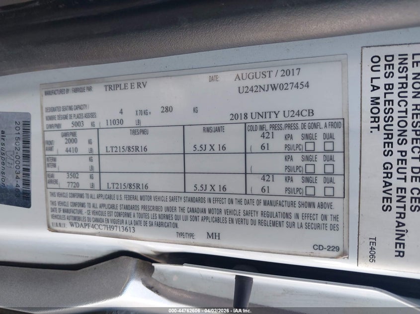 2017 Mercedes-benz Sprinter VIN WDAPF4CC7H9713613 IAAI salvage auction — RIGHT FRONT, Salvage (California), sold $33,875 on 2026-07-20 (photo 8)