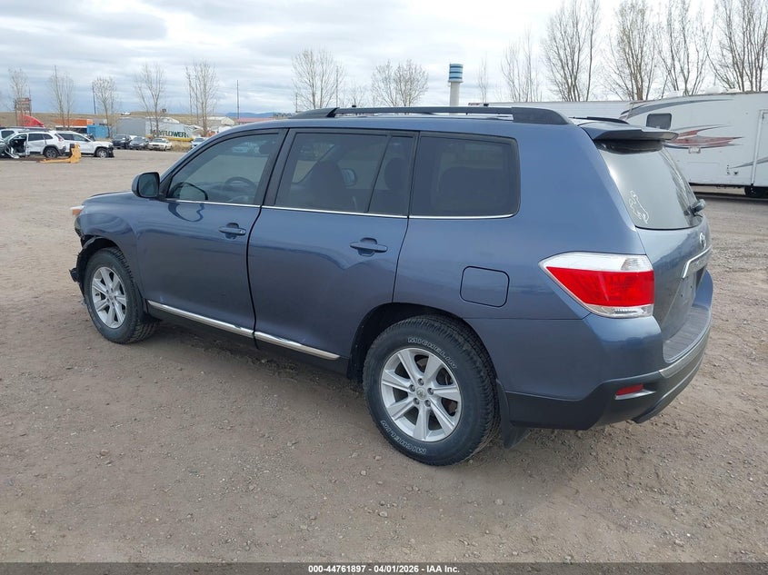 2013 Toyota Highlander VIN 5TDBK3EH5DS221518 IAAI salvage auction — LEFT FRONT, Clear (Wyoming), sold $2,375 on 2026-07-22 (photo 3)