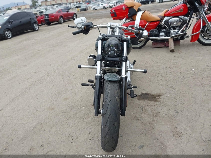 2024 Harley-davidson Breakout VIN 1HD1YEZ22RB013816 IAAI salvage auction — FRONT END, Wait Title, sold $7,750 on 2026-07-08 (photo 5)