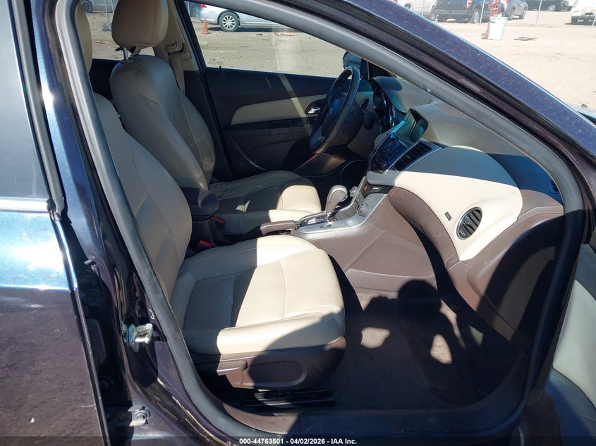 2015 Chevrolet Cruze VIN 1G1PG5SB4F7230834 IAAI salvage auction — LEFT & RIGHT, Salvage (Texas), sold $475 on 2026-07-26 (photo 5)