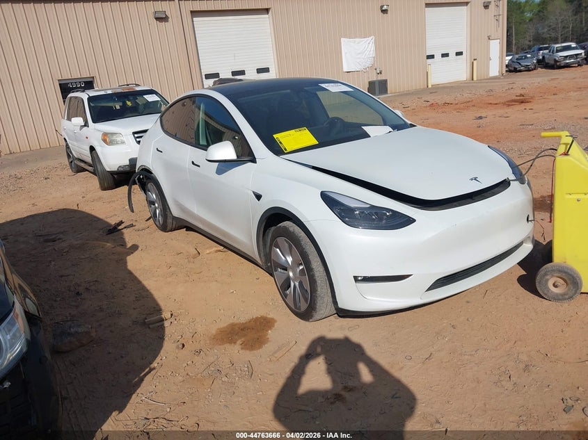 2023 Tesla Model y VIN 7SAYGAEE6PF758870 IAAI salvage auction — RIGHT REAR, Wait Title, sold $11,000 on 2026-07-16 (photo 1)