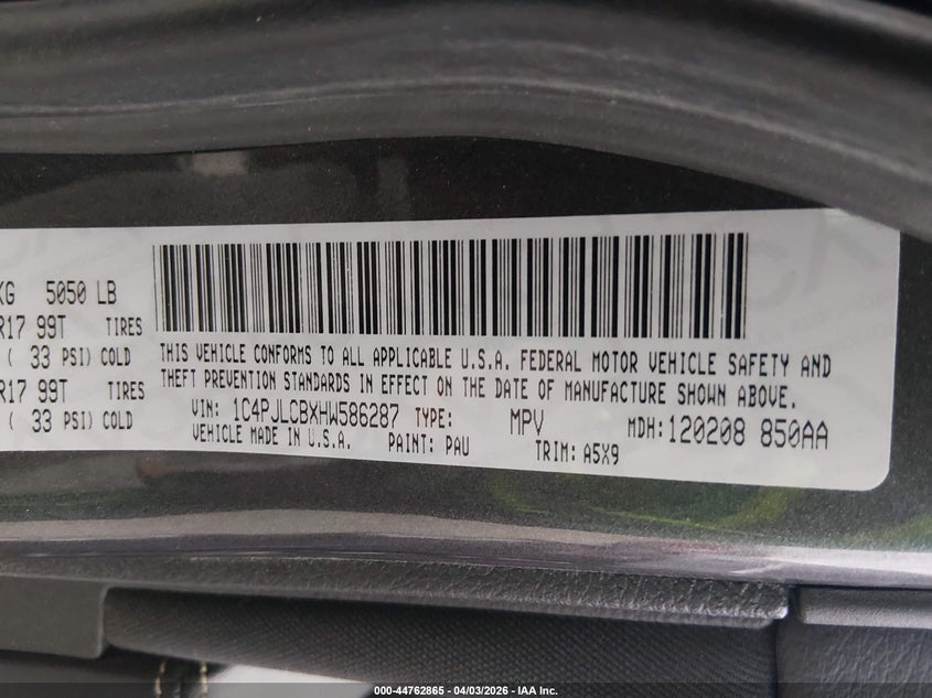 2017 Jeep Cherokee VIN 1C4PJLCBXHW586287 IAAI salvage auction — LEFT SIDE, Wait Title, sold $2,100 on 2026-07-10 (photo 9)