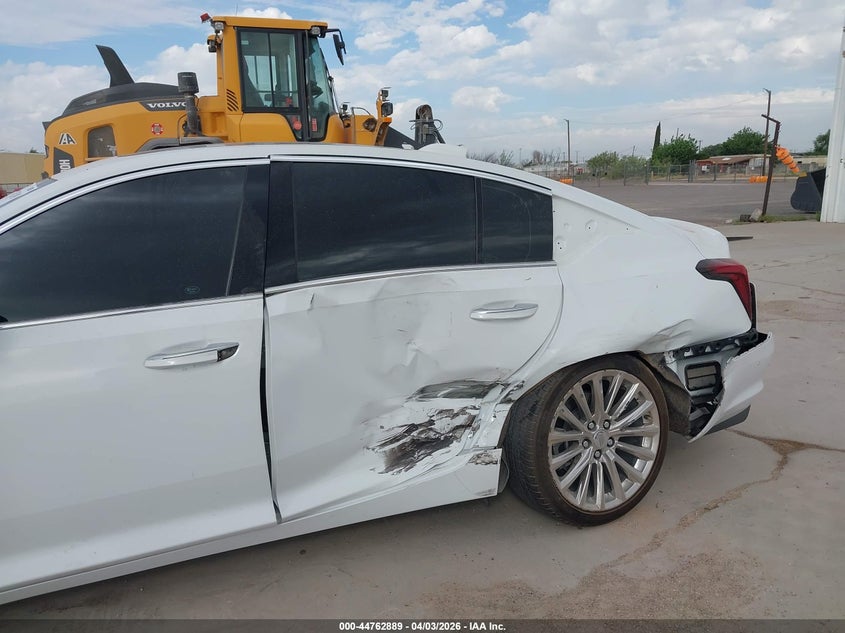 2025 Cadillac Ct5 VIN 1G6DN5RK7S0103880 IAAI salvage auction — SIDE, Original (Texas), sold $13,300 on 2026-08-01 (photo 6)