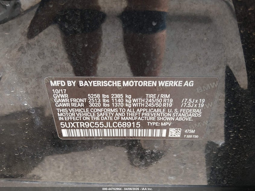 2018 BMW X3 VIN 5UXTR9C55JLC68915 IAAI salvage auction — FRONT END, Wait Title, sold $375 on 2026-08-27 (photo 9)