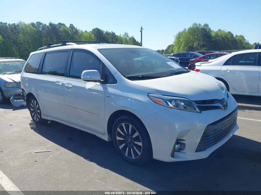 2019 Toyota Sienna VIN 5TDDZ3DC8KS212268 IAAI salvage auction — REAR END, Salvage Title, sold $12,250 on 2026-07-29 (photo 1)