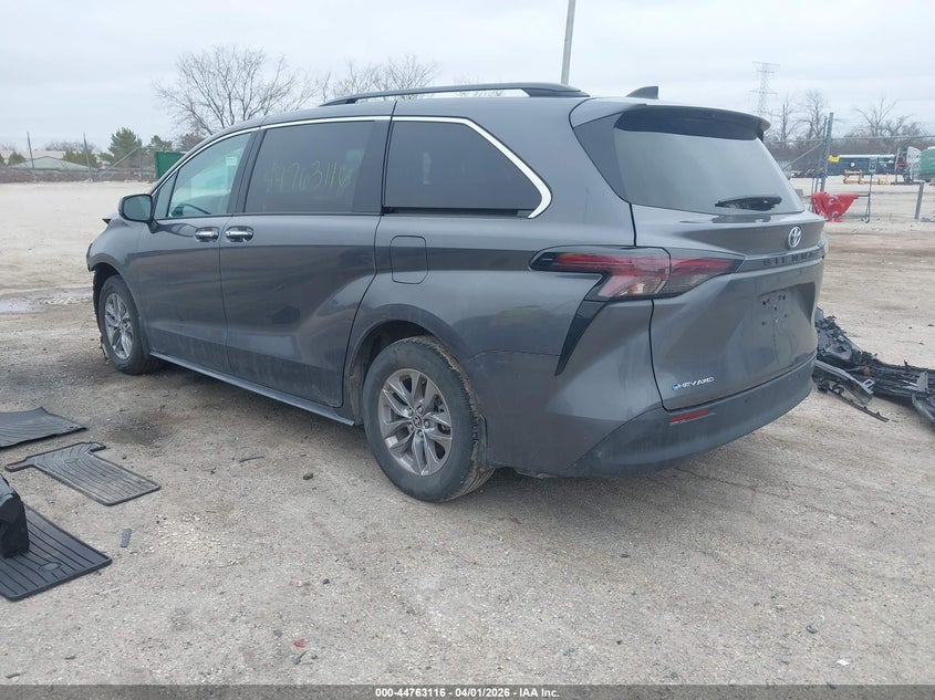 2025 Toyota Sienna VIN 5TDYSKFC4SS208747 IAAI salvage auction — FRONT END, Wait Title, sold $14,500 on 2026-07-31 (photo 3)