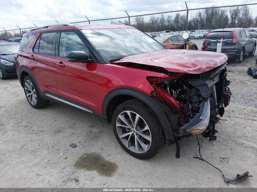 2025 Ford Explorer VIN 1FMWK8HC9SGA40939 — IAAI salvage auction photo
